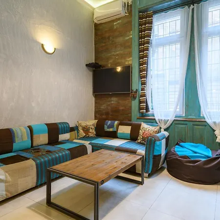 Apartment Wtb - Welcome To *