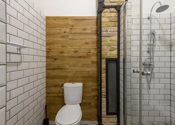 Wtb - Welcome To شقة بودابست